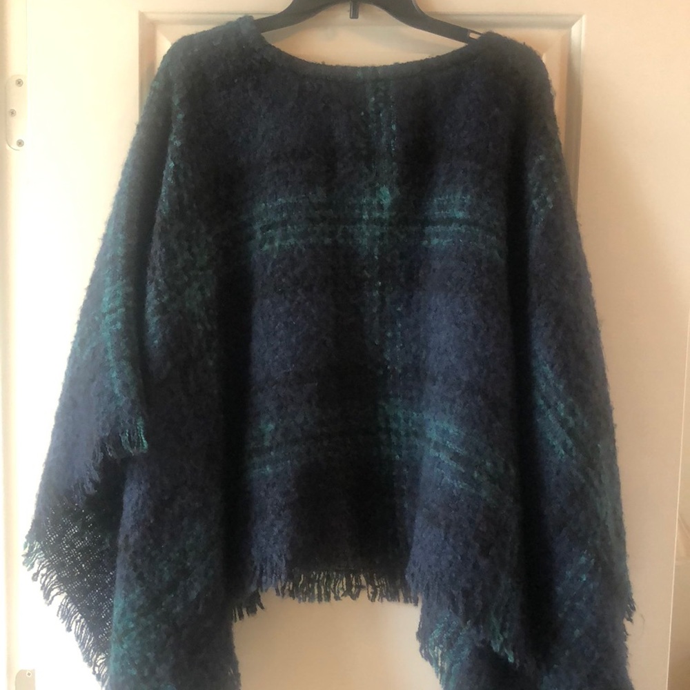 Orvis sweater poncho